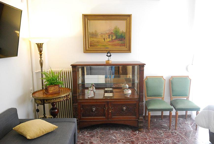 Central Heraklion Lovely Boutique 2-Bedroom Apartment. Olympia. Exterior photo