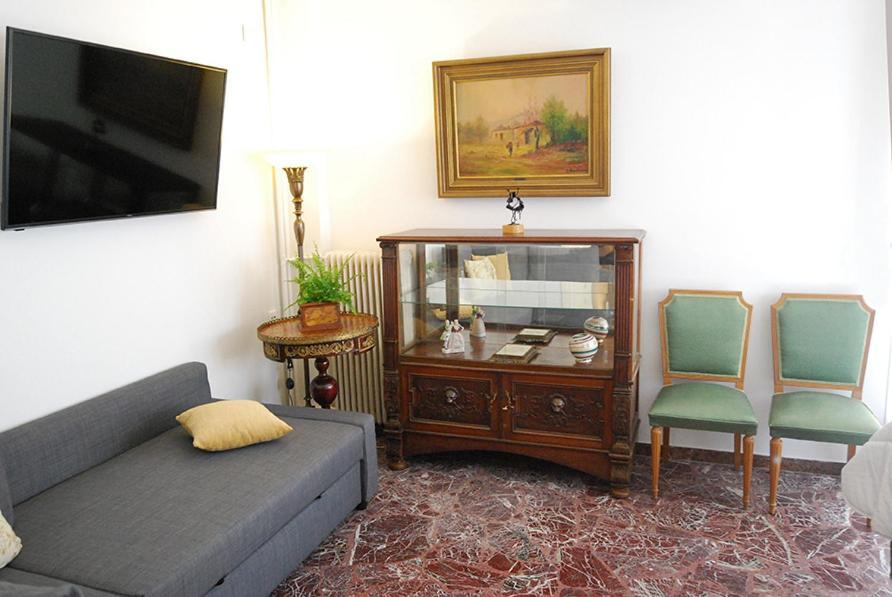 Central Heraklion Lovely Boutique 2-Bedroom Apartment. Olympia. Exterior photo